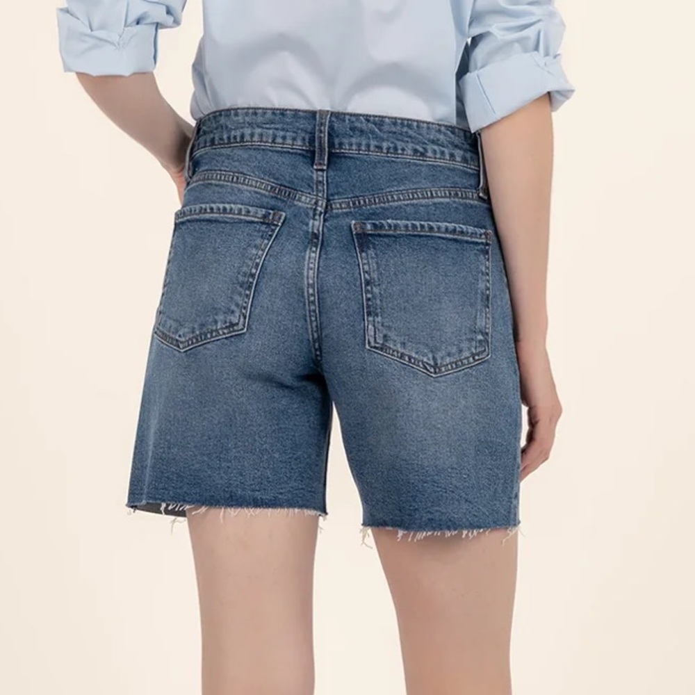 Kut From the Kloth Hailey High Rise Short, Exclusive - Picture 2 of 5